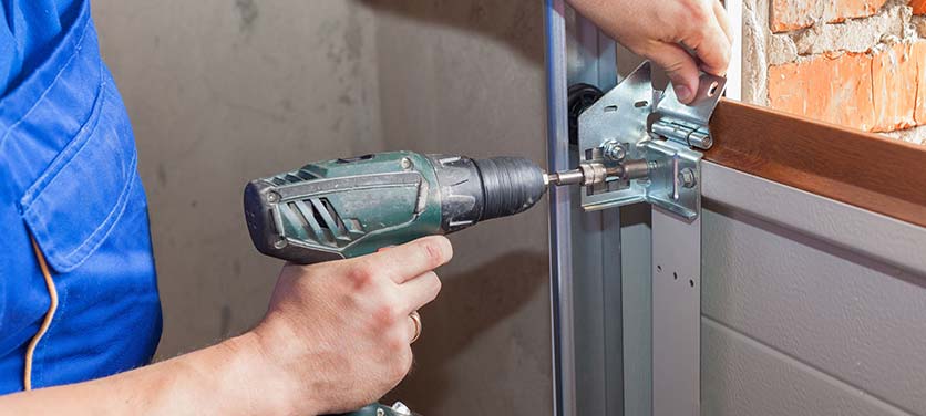 Costs of Emergency Garage Door Repairs Costs of Emergency Garage Door Repairs
